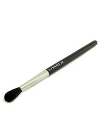 Mac 224 Tapered Blending Brush ( Eyes ) - 1 item