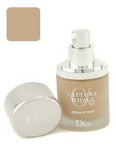 Christian Dior Capture Totale Radiance Restoring Serum Foundation SPF15 No.011 Cream