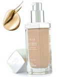 Christian Diorskin Nude Natural Glow Hydrating Makeup SPF 10 No. Ivory