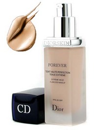 Christian DiorSkin Forever Extreme Wear Flawless Makeup SPF25 No.010 Ivory - 1oz